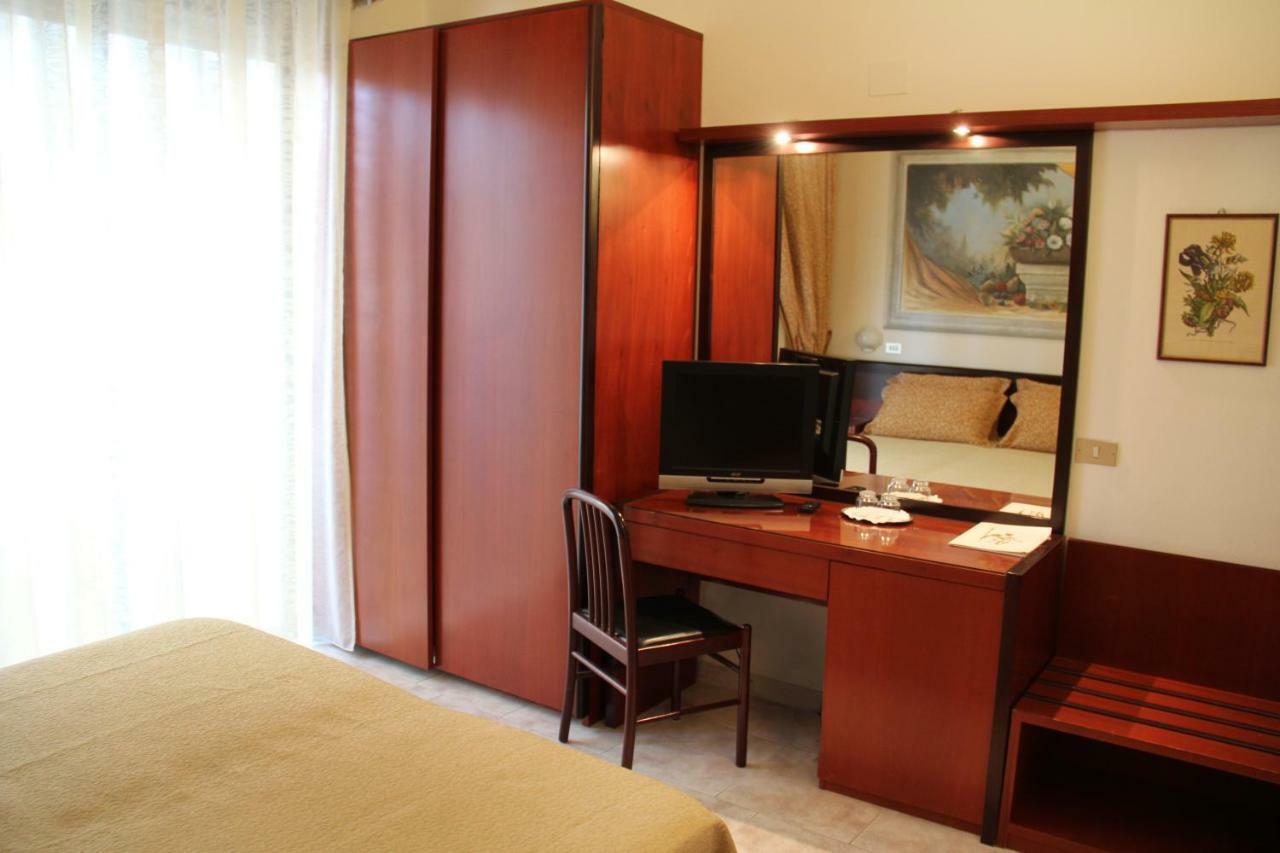 Hotel Nettuno 체르비아 외부 사진
